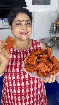 CRISPY KARARA ONION PAKODA RECIPE | #shortsfeed #pakoda #onionpakodarecipe #shortvideo #shorts