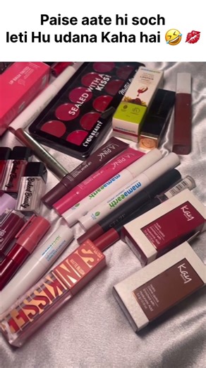 Paise aate hi dimag: save karo 🤓Dil: add to cart karo 🛒😌Aur jeet hamesha dil ki hoti hai 💸