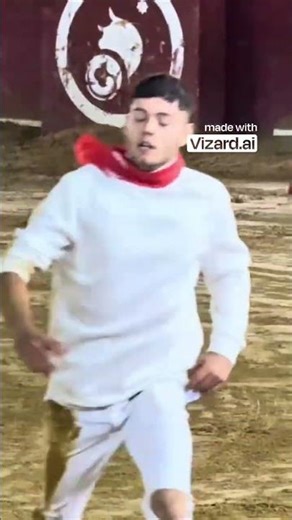 Funny Clip - Dominando al toro Habilidad y reflejos al límite