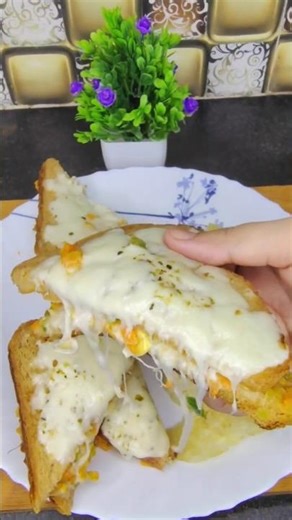 🧀🌈 Cheesy Rainbow Sandwich Recipe (Kid-Friendly) #youtubeshorts #sandwich #chefartistry