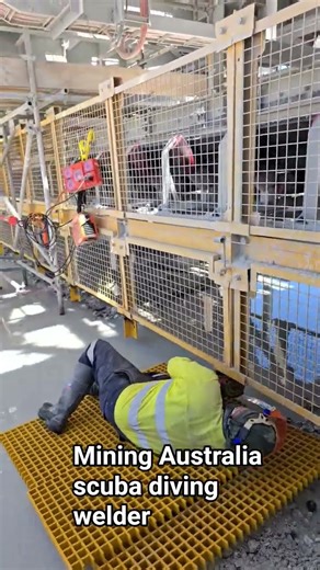 scuba diving welder mining Australia