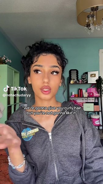 Curly Hair Routine: Make Curls Last Only One Day (Why It Happens)