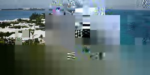 Are you dreaming of crystal-clear waters and pink beaches? Add superyachts to your holiday wish list. 😉 Read about Bermuda's superyacht experiences here: https://tinyurl.com/y2kmzh36 | Bermuda Tourism