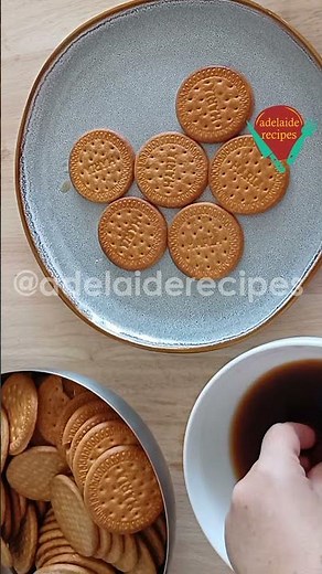 Como fazer Bolo de Bolacha Maria | Receita Original Portuguesa 🍰 #shorts