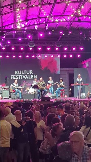 De sista ljuva åren, Lasse Stefanz i Kungsträdgården