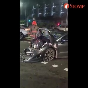 Police: "A 58-year-old male car driver was arrested for suspected drink-driving and subsequently conveyed conscious to the hospital." https://bit.ly/42zjnnf | Stomp