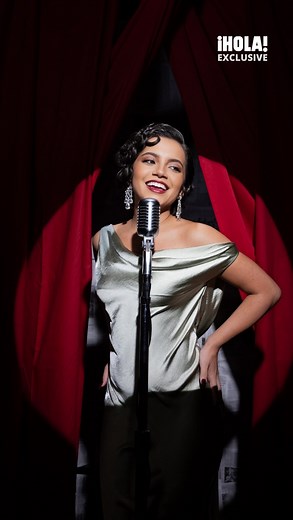 HOLA! USA on Instagram: "[EXCLUSIVE] New Music Friday: ✨Isabela Merced has shared with us the music video for her sexy new song ‘Cuffing Season,’ - Perfect for the holidays ❄️In an interview with ¡HOLA!, Merced discussed her work as an actress and singer, her experience co-directing and producing her first music video, and what’s coming next. Link in bio! 🤶 [EXCLUSIVA] Viernes de Música Nueva: ✨ Isabela Merced nos ha compartido el videoclip de su nueva canción 'Cuffing Season', - Perfect