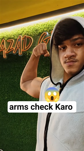 arms pump back workout lat pull down #fitness #gym #gymrat #shorts