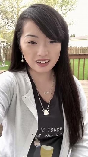 Hmong Read Aloud: Folk Song - Kwv Txhiaj