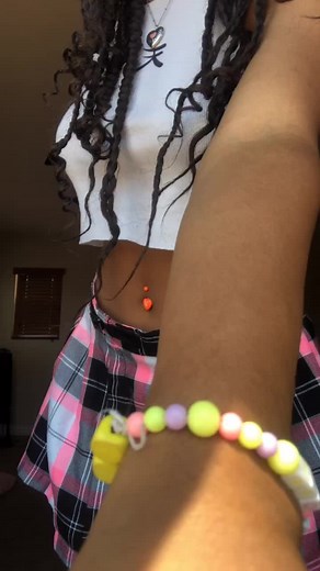 how do i make a amazon wishlist and why is this audio so addicting