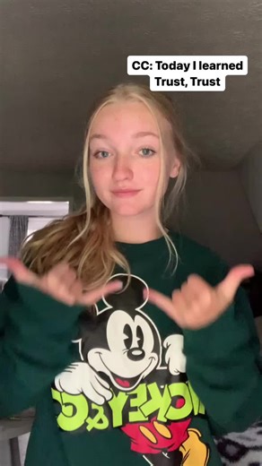 Trust in AsL ( Not a teacher) #americansignlanguage #signlanguage #asl #signlanguagecover #learninglanguages