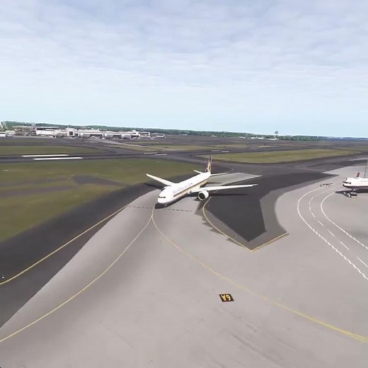 Pilot mistakes runway during visual approach #flightsimulator #atc #aviation