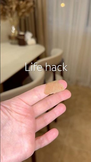 How to apply a bandage so it doesn't slip off 💪 #lifehack #tips #diyideas