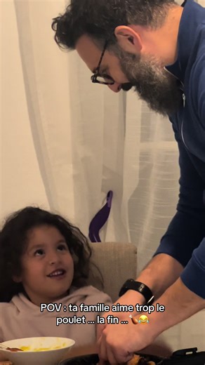 La Famille et leur Amour pour le Poulet