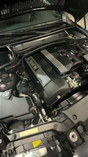 2006 bmw 330ci Zhp engine running