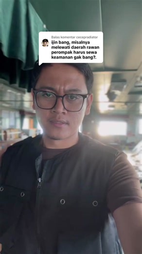 Membalas @cecepradiator Persiapan sebelum masuk Sibutu Passage, Salah satu referensi kita untuk mengumpulkan informasi adalah dengan Admiralty Chart Q6113 #pelayaran #pelautindonesia #coal #kalimantan #jepang #bulkcarrier #pelaut