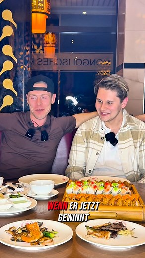 36K views · 193 reactions | Wer gewinnt die 800€ All you can eat CHALLENGE?!  ALL YOU CAN EAT BATTLE! ​⁠ Big M遲vs @evanijo_ ​⁠ im Bekannten & Großem ALL YOU CAN EAT RESTAURANT @kaiserpavillon ️ Wer gibt zuerst auf?  800 Preispool (Cash + Gutscheine) Wer würde hier länger durchhalten können? Schreibt es mal gern in die Kommentare oder verlinkt den All you can eat König  #bigm #Evanijo #AllYouCanEat #FoodChallenge #ayce | Sebastian Michels | Facebook