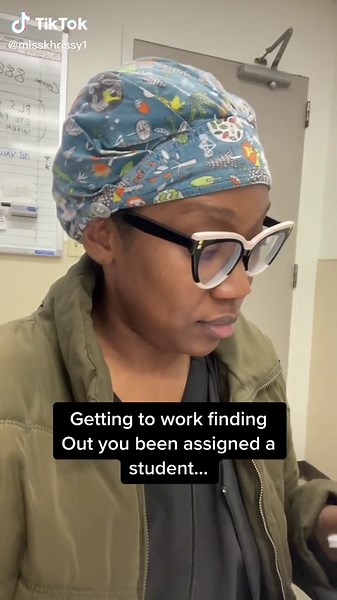 All JOKES! 😂🤪 I love my ALL of #respiratory Students! 🥰😘 #workhumor #hospitallife #respiratorytherapist #hospitaljokes #funny #fy #workshenanagins