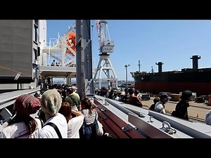 船底や操舵室も公開 函館どつく 初の新造船見学会