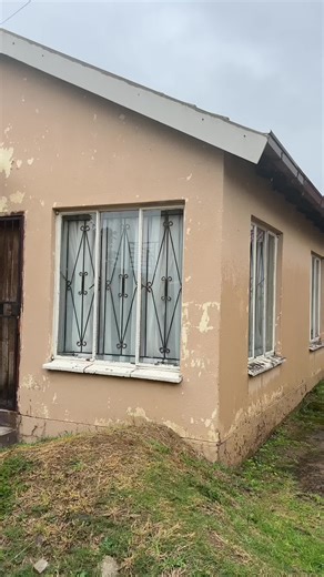 Katlegopilane_ (@katlego.pilane15) - Since I was a kid, I’ve always said one day I’d build my mom a bigger house, somewhere she could truly rest, smile, and feel the love she’s poured into everyone else. It was more than a dream.It was a promise. And now, after all the sacrifices, prayers, and quiet moments of doubt, that promise is finally coming to life. This isn’t just a house. It’s a thank you. A symbol of love. A forever kind of gratitude. This one’s for you, Ma. 🤍 #building #home #mom