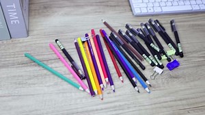 Small Plastic Containers with Lids 6 Packs, 7.2'' × 4.6'' × 1.3'' Small Plastic Boxes Rectangular, Crayon Boxes Craft Box Containers for Craft Supplies Bead