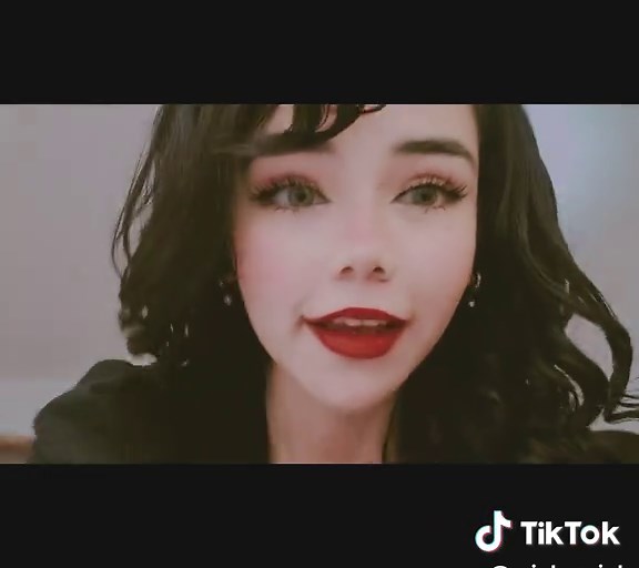 Videos de miel 🍯 (@miel...miel) con “original sound - sylvie”