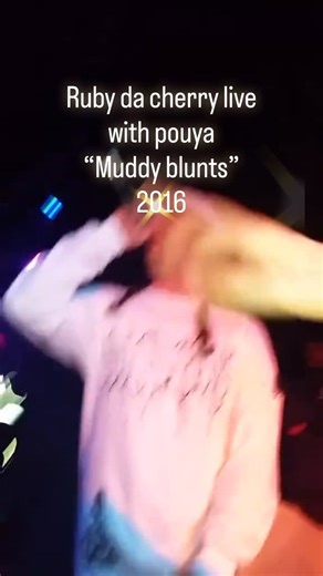 grey | 🖤ruby da cherry live with pouya “Muddy Blunts” 3/2/16 | Instagram
