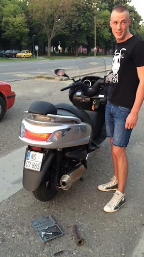 Yamaha YP 400 Majesty Leo Vince Scoot - DB killer remove