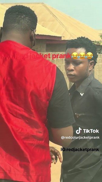 redcolourjacket (@redcolurjacketprank)’s videos with original sound - redcolourjacket