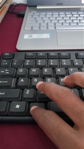 How to make a bee 🐝 symbol short trick in laptop #viral #computer #bee