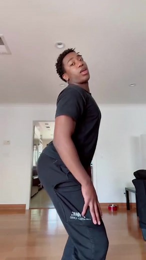 i am a child. @aryiaofficial #fyp #foryou