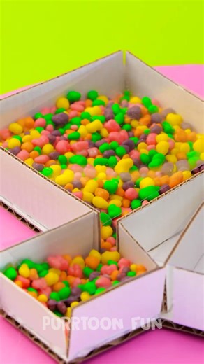 🍭📐 Amazing! Pythagorean Theorem with Candies - Sweet Math Trick! 🧮🍬