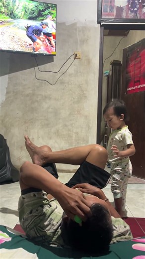 Bermain sama Kakek