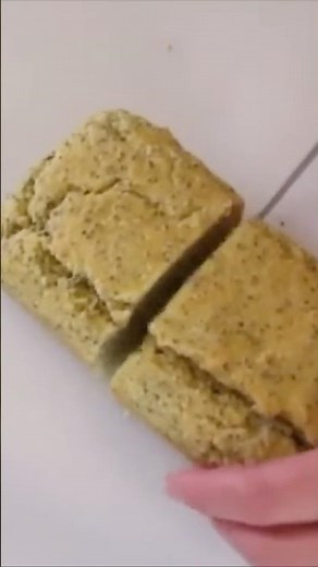 ALMOND FLOUR BREAD 😋 Healthy (Keto-Friendly) Bread 😍 #food #baking #homemade #keto #bread #recipe