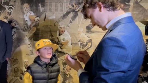 Schaefer meets with young fan