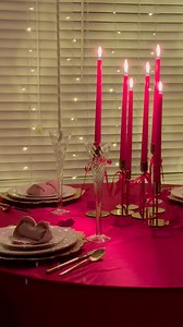 Valentine’s Day table setting #valentinesday #tablesetup #partytime #eventdecor #decoration | Anastasia Onishchenko