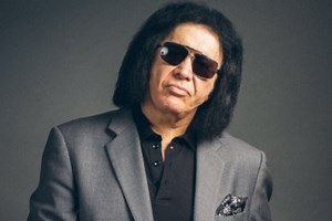 GENE SIMMONS: How DONALD TRUMP Will Get Re-Elected In 2020