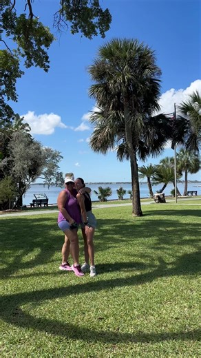 Melbourne, Florida Day Trip: River Walk, Beach & Pizza