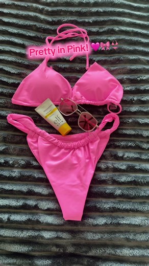 Seriously it’s such a pretty pink! 🩷 #summerfasion #poolvibes #swimsuit #beachvibes #bikini #womensswimwear