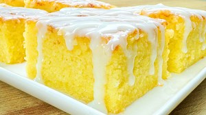 The best lemon drizzle cake you will ever make