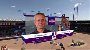 Flying Frenchman speeds into the lead. 🇫🇷 Don’t blink or you’ll miss Julien Epaillard’s super speedy round in the FEI Jumping World Championship speed class. Just look at Caracole de la Roque covering the ground and soaring over every fence. 😍 It’s no surprise they fastest round the Herning2022 course, check it out. 👀 #ChampionsAsOne #Herning2022 | Fédération Equestre Internationale