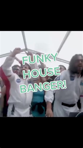 Energetic Ibiza House Music Vibes