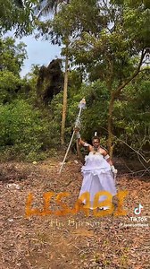 34K views · 1.8K reactions | Je suis là. C'est l'heure de vous balancer ça . Défi relevé ❤️ Régie Boyzzer L'unique Vrai• . Je viens de sortir dans dos . Maintenant viens te prononcer . J'espère que je ne vous ai pas effrayé avec cet accoutrement ✊ #ChallengeAccepted #challenge #lisabi #netflix | KODEY | Facebook