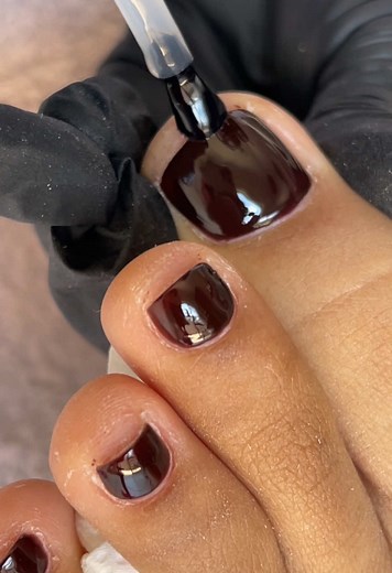 Expert Nail Art Tutorial for Stunning Pedicures