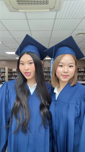 Senior Cap and Gown Photo Day at International School