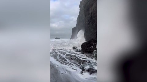 Tsunami warning along San Francisco coast sparks panic