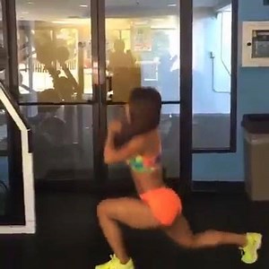 Those are some powerful legs! | Female Fitness Models