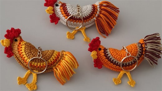 How to Crochet a Cute Rooster Keychain – Easy DIY Gift