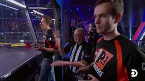 720K views · 8.3K reactions | Sub-Zero is flipping P(1)ancakes 烙 More bots. More battles. Watch #BattleBots TONIGHT at 8p ET on Discovery and on Discovery GO. | Discovery | Facebook