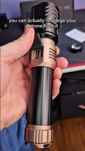 Sky fire flashlight can ignite in an emergency